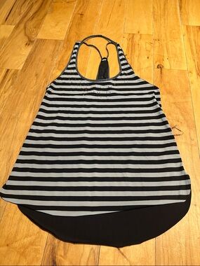 Lululemon Striped Black and Gray Racerback Women’s Tank Top size small